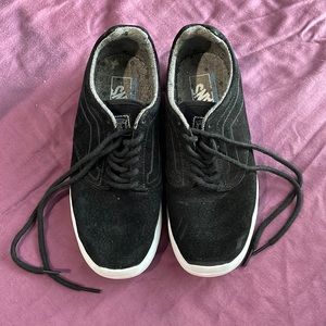 Vans (men and women size)